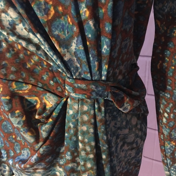 Calvin Klein Tight Fitted Style Dress Size 12 - Picture 6 of 7